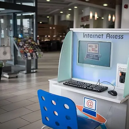 Travelodge Airport South