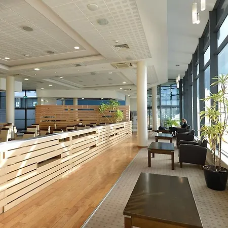 酒店 Travelodge Airport South