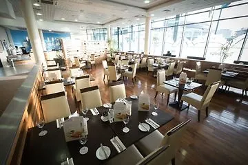 酒店 Travelodge Airport South