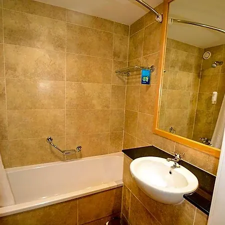 Travelodge Airport South Dublin