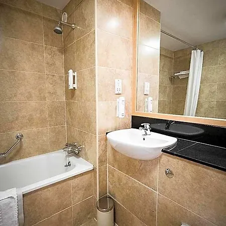 Travelodge Airport South 3* Dublin