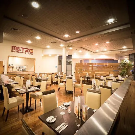 Travelodge Airport South Hotel