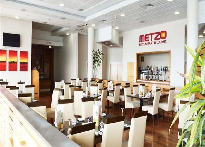 Travelodge Airport South