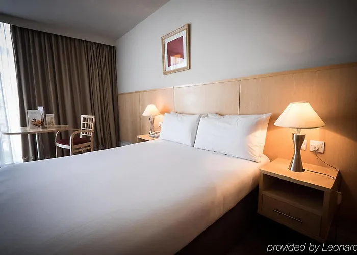 Travelodge Airport South 3* Dublin