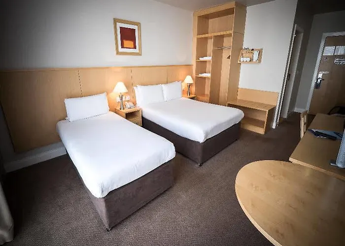 Travelodge Airport South