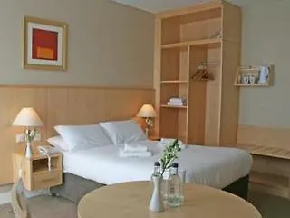 Travelodge Airport South