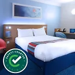 Travelodge Airport South 3* Dublin