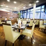 Travelodge Airport South