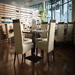 Travelodge Airport South Hotel
